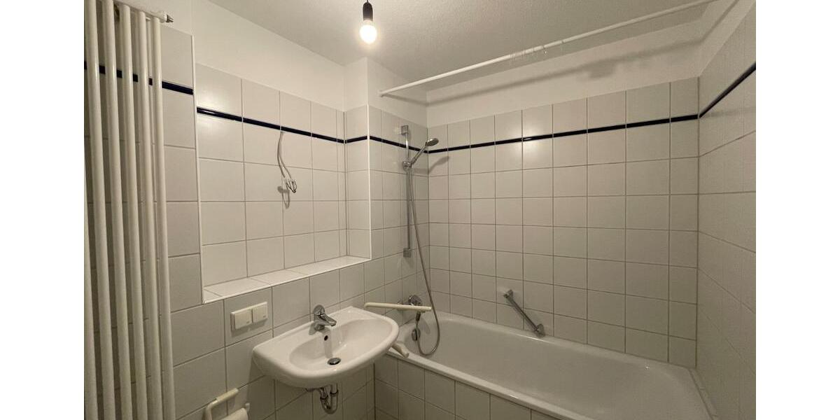 Etagenwohnung Veitshöchheim - 3 Zimmer, 79 m&sup2;, 1.190&euro; | Angebot:24520019