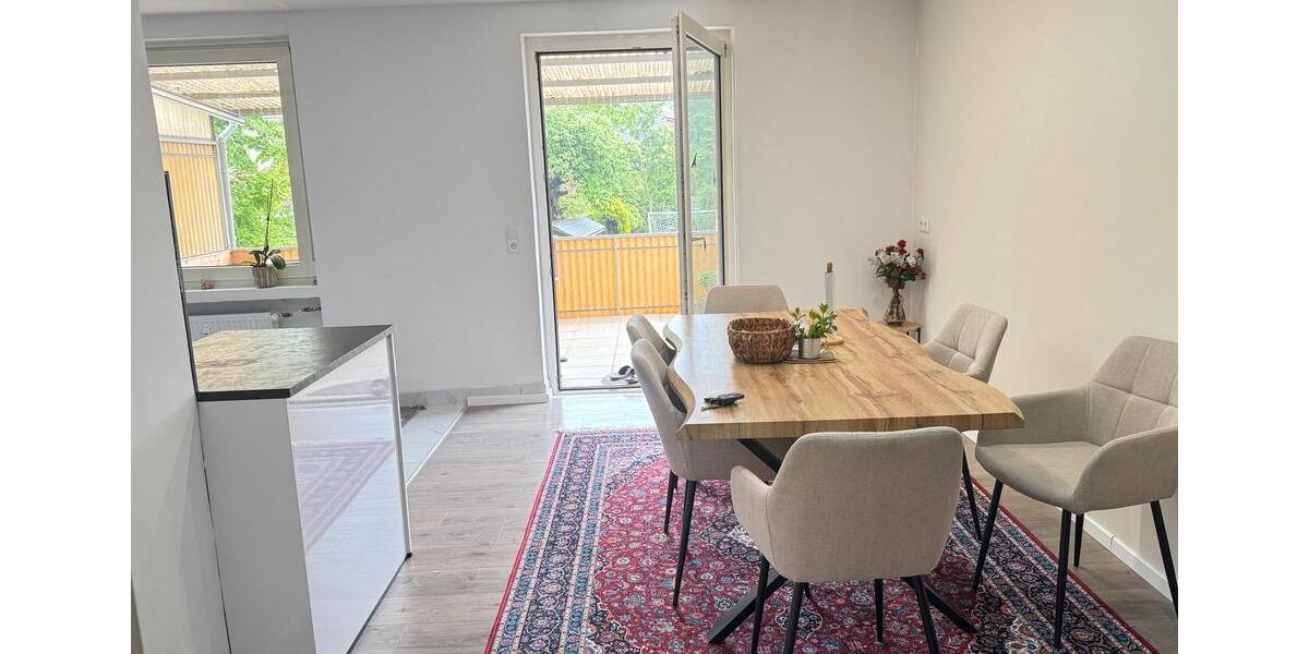 Etagenwohnung Bielefeld Mitte - 7 Zimmer, 150 m&sup2;, 2.000&euro; | Angebot:26626227