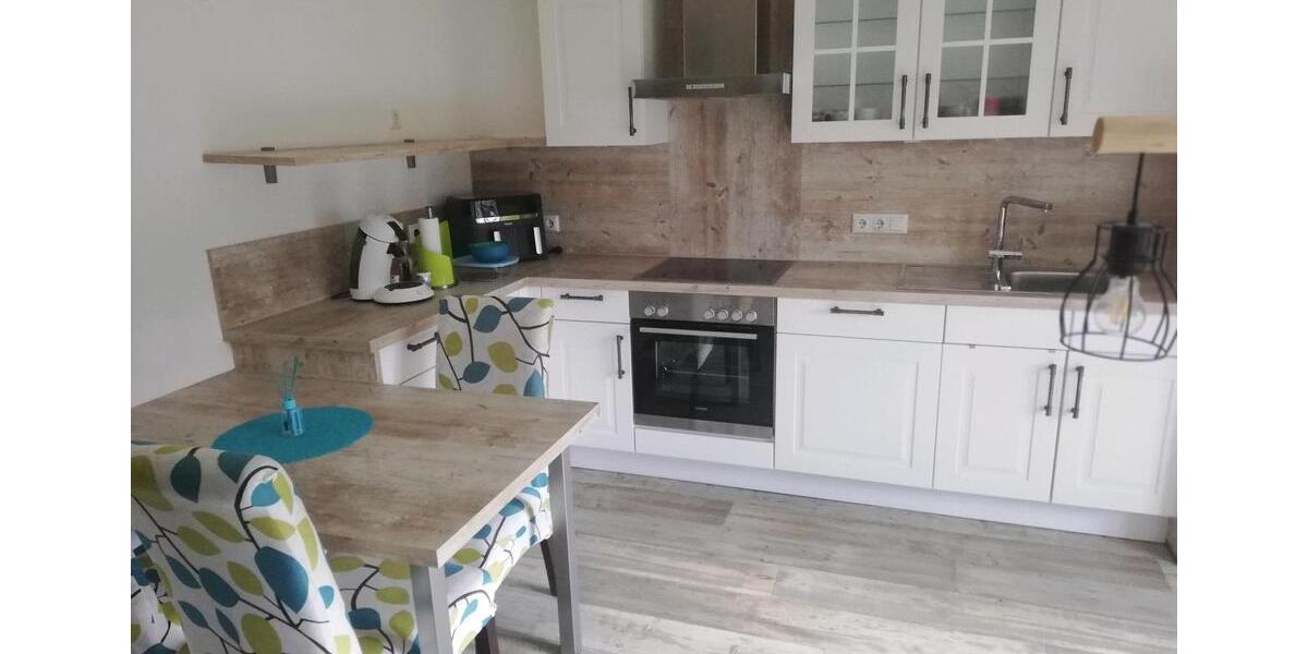 Etagenwohnung Neukirchen bei Heiligen Blut - 1 Zimmer, 35 m&sup2;, 250&euro; | Angebot:26034253