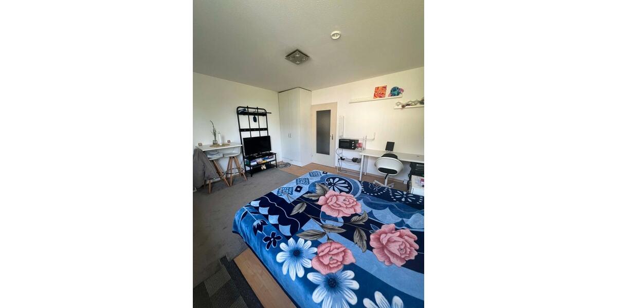 Etagenwohnung Köln Ehrenfeld - 1 Zimmer, 26 m&sup2;, 720&euro; | Angebot:26343015