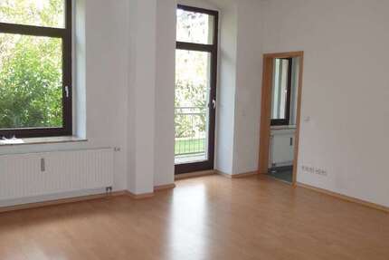 Wohnung zum Mieten in Chemnitz 215 € 35.9 m² 1 zimmer
