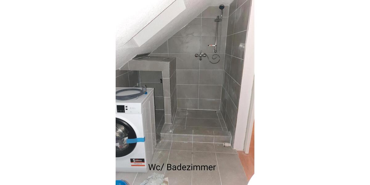 Dachgeschoßwohnung Amstetten - 3 Zimmer, 78 m&sup2;, 800&euro; | Angebot:26603218