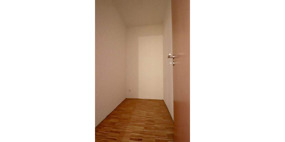 Etagenwohnung Heppenheim - 2 Zimmer, 65 m&sup2;, 850&euro; | Angebot:24636897