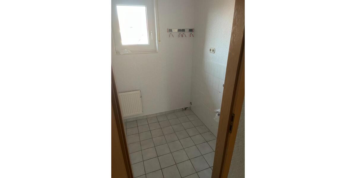 Etagenwohnung Dinklage - 9 Zimmer, 130 m&sup2;, 1.150&euro; | Angebot:25879934