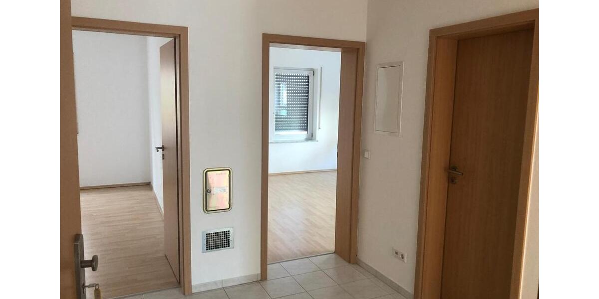 Erdgeschoßwohnung Bad Kreuznach Bad Münster am Stein-Ebernburg - 2.5 Zimmer, 63 m&sup2;, 710&euro; | Angebot:24489268