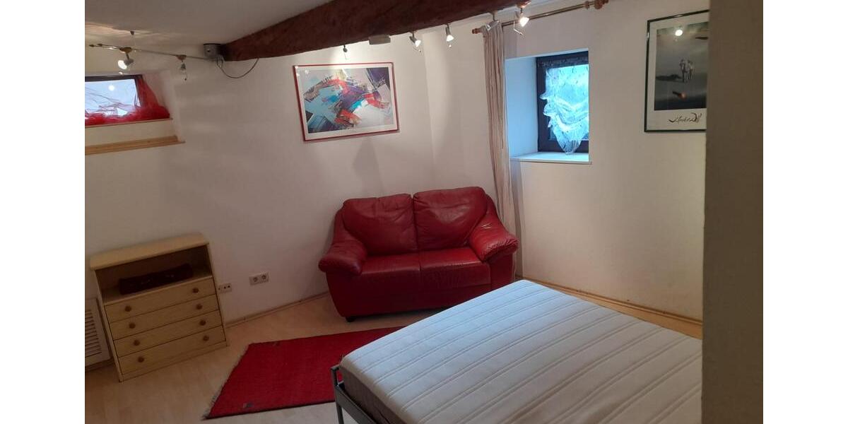 Etagenwohnung Maikammer - 1 Zimmer, 28 m&sup2;, 390&euro; | Angebot:26247727