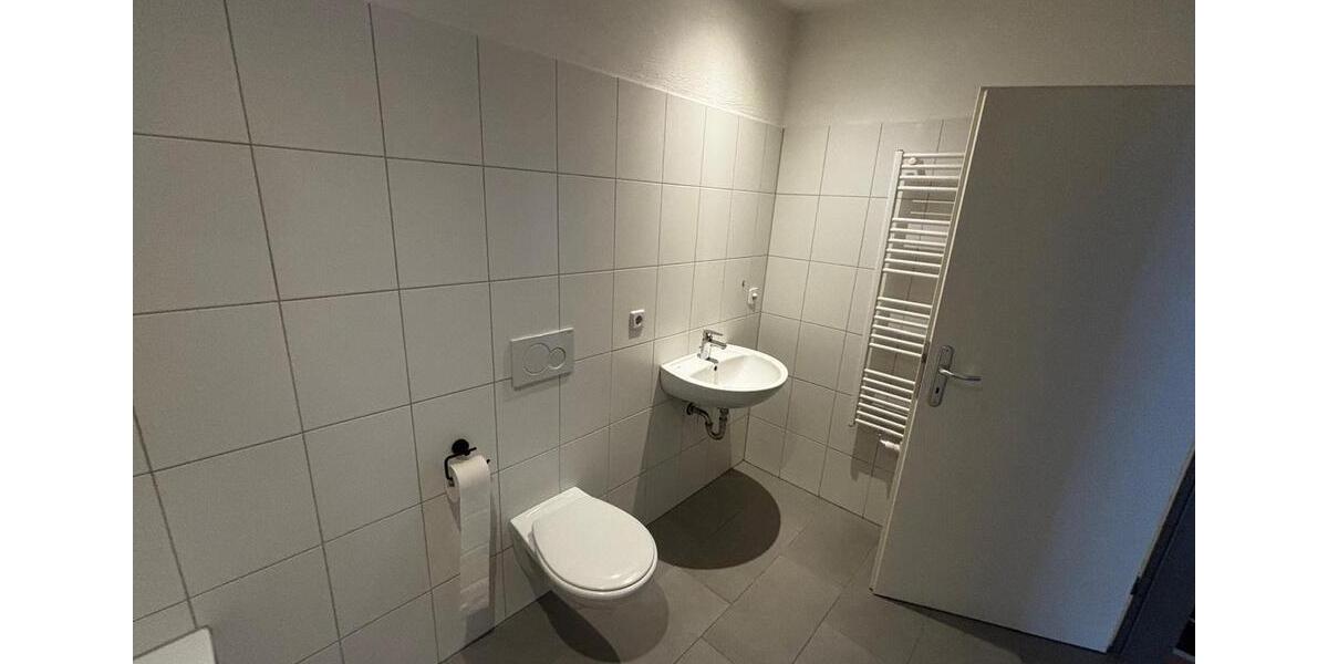 Etagenwohnung Eberswalde - 4 Zimmer, 120 m&sup2;, 1.300&euro; | Angebot:25646531