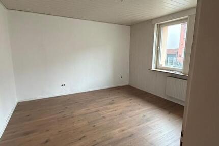 Wohnung Hagen Hagen-Mitte - 3 Zimmer, 76 m&sup2;, 570&euro; | Angebot:26268767