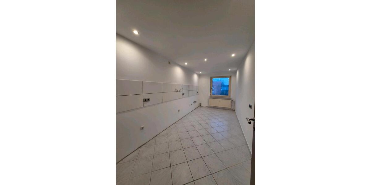 Etagenwohnung Aerzen - 3 Zimmer, 127 m&sup2;, 800&euro; | Angebot:25588645