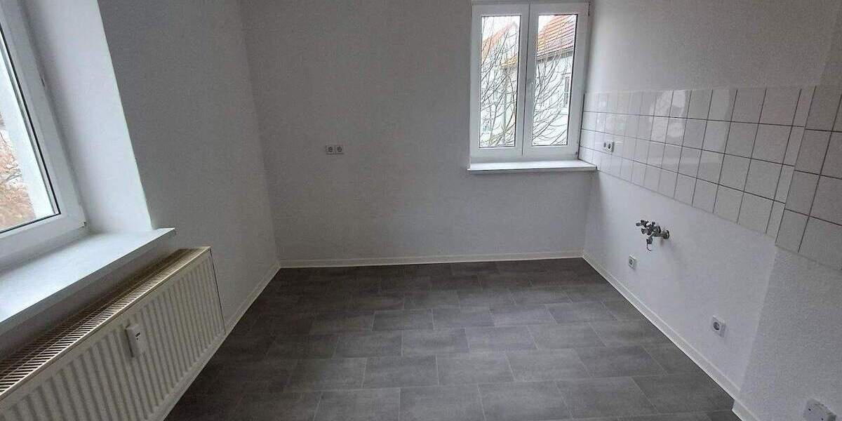 Etagenwohnung Merseburg - 3 Zimmer, 50 m&sup2;, 325&euro; | Angebot:26017588
