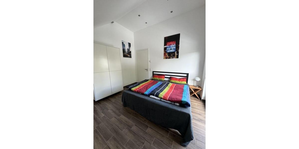 Etagenwohnung Bonn Hardtberg - 3 Zimmer, 120 m&sup2;, 1.950&euro; | Angebot:24366955