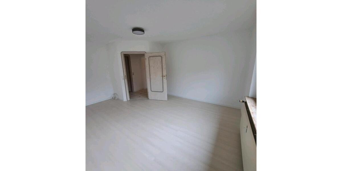 Etagenwohnung Waldaschaff - 3.5 Zimmer, 850&euro; | Angebot:22107893