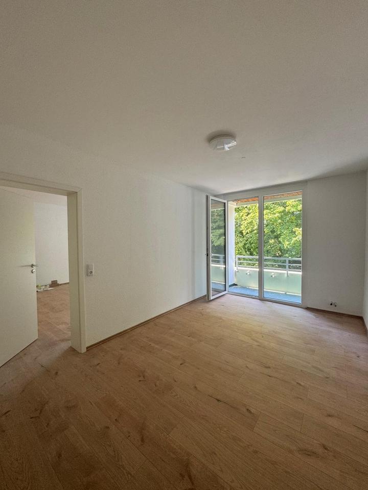 Modernisierte 2-Zimmer Wohnung mit Balkon in Aachen Burtscheid