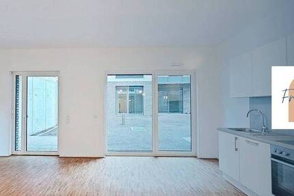NEUBAU MIT TERRASSE: Großzügige 2-Zimmer-Wohnung mit moderner Ausstattung im Zentrum Saarbrückens