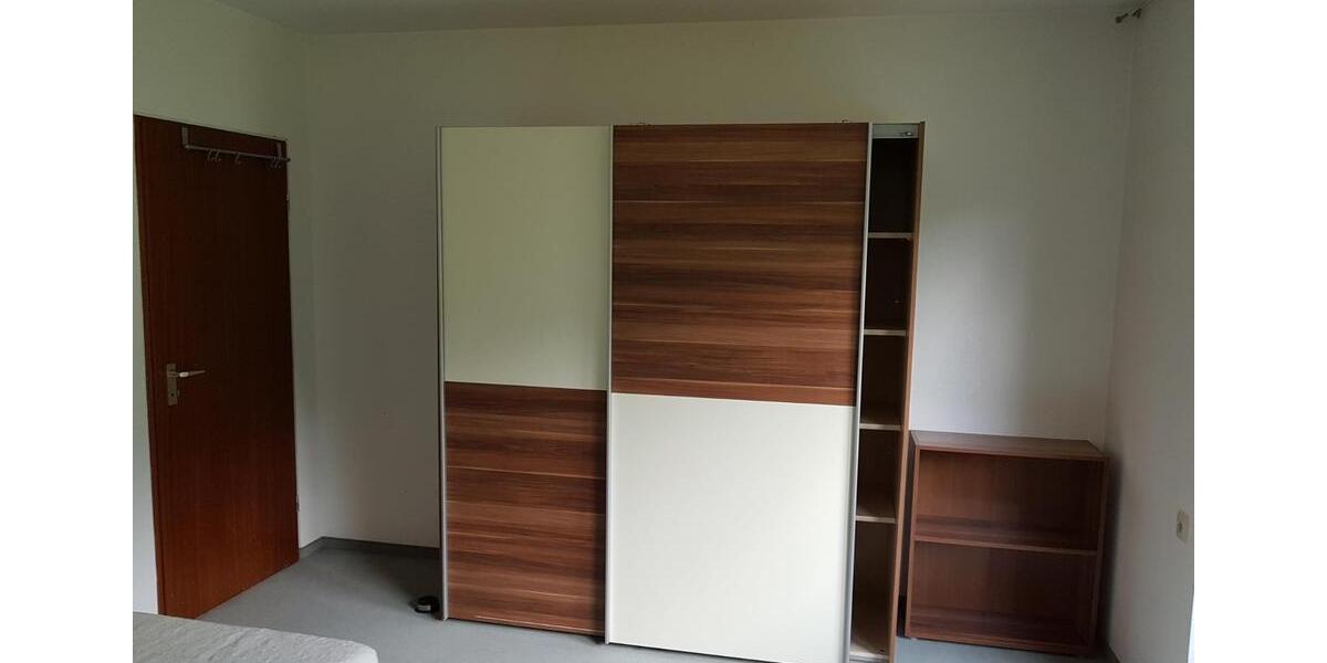 Wohnen auf Zeit Reutlingen Reutlingen (Kernstadt) - 1 Zimmer, 16 m&sup2;, 455&euro; | Angebot:24469720