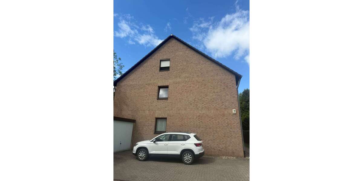 Etagenwohnung Peine - 3 Zimmer, 87 m&sup2;, 750&euro; | Angebot:27189131