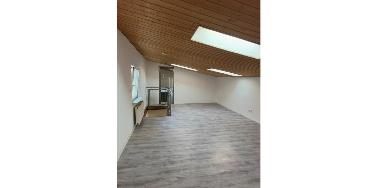 Maisonettenwohnung Schorndorf - 3 Zimmer, 68 m&sup2;, 850&euro; | Angebot:25842336