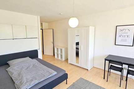 Wohnen auf Zeit in Frankfurt 1.200 € 1 zimmer