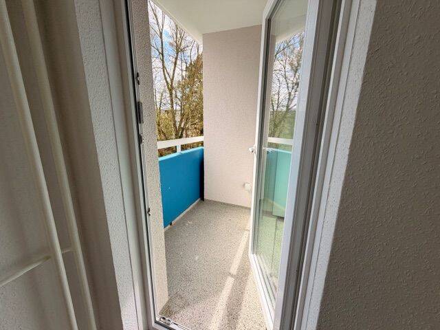Etagenwohnung Kiel Mettenhof - 3 Zimmer, 91 m&sup2;, 882&euro; | Angebot:26170341