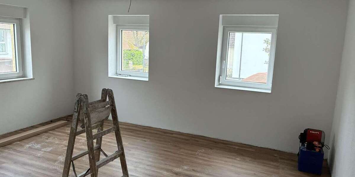 Etagenwohnung Strullendorf Geisfeld - 3 Zimmer, 84 m&sup2;, 1.000&euro; | Angebot:26216726