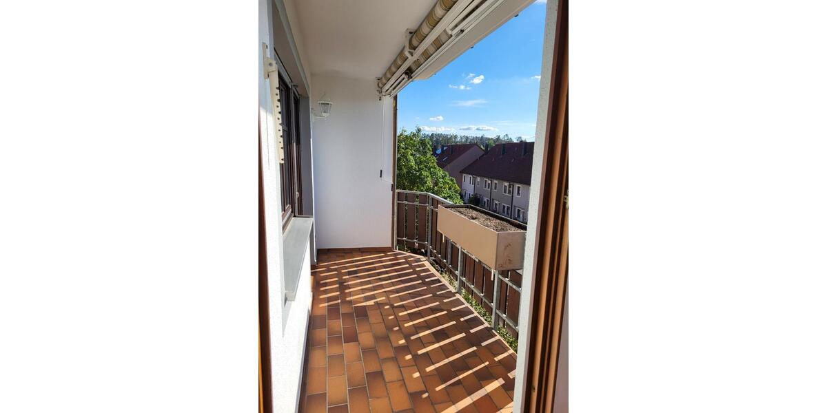 3-Zimmer Wohnung mit Balkon und Tiefgarage 3 zimmer