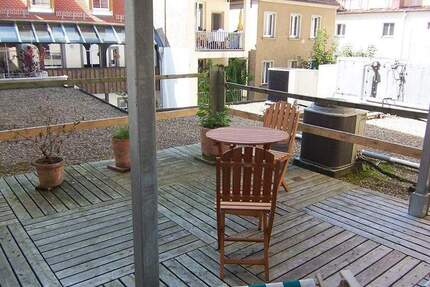 Wohnung Regensburg Innenstadt - 4 Zimmer, 122 m&sup2;, 1.710&euro; | Angebot:25246642