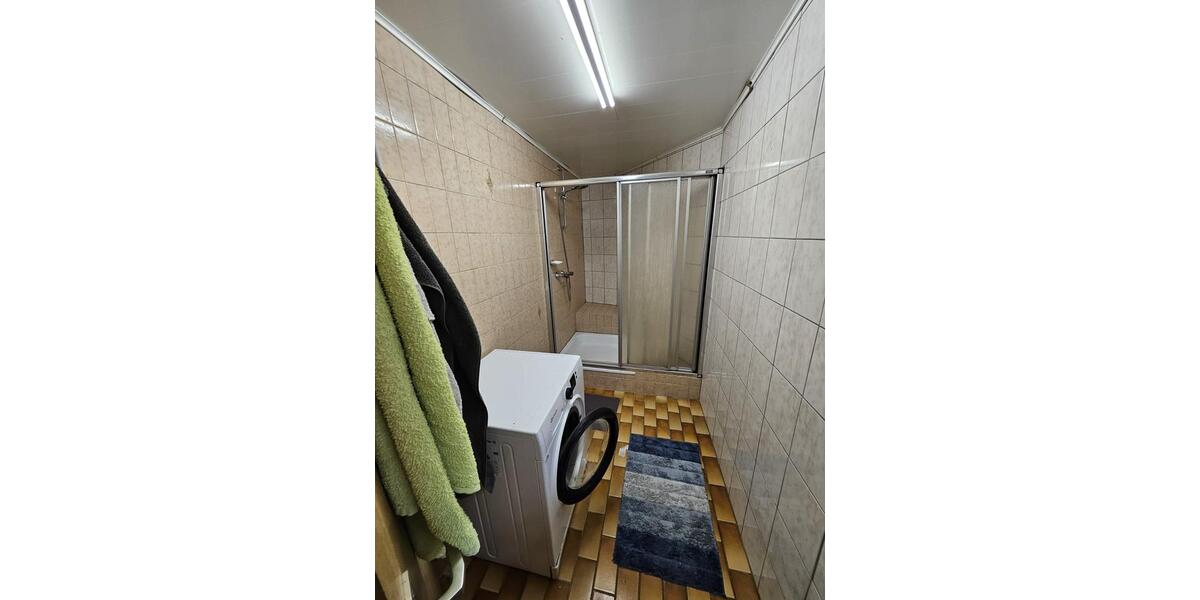 Einfamilienhaus Gangkofen - 4.5 Zimmer, 130 m&sup2;, 1.500&euro; | Angebot:25590858