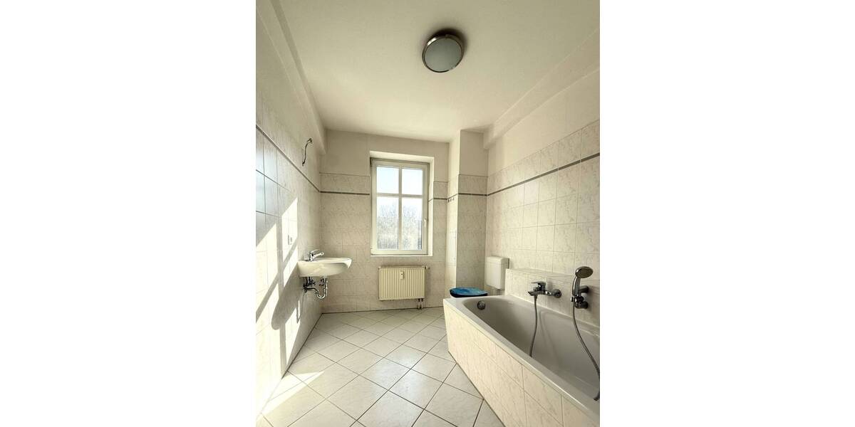 Etagenwohnung Frankfurt (Oder) Frankfurt - 4 Zimmer, 93 m&sup2;, 700&euro; | Angebot:26187948