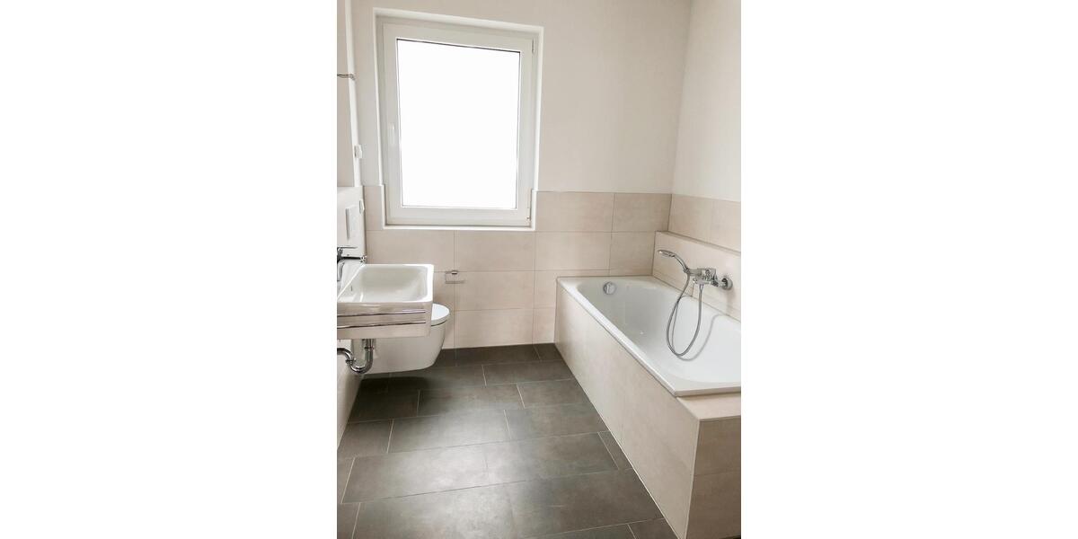 Terrassenwohnung Wetzlar - 3 Zimmer, 87 m&sup2;, 900&euro; | Angebot:24846019