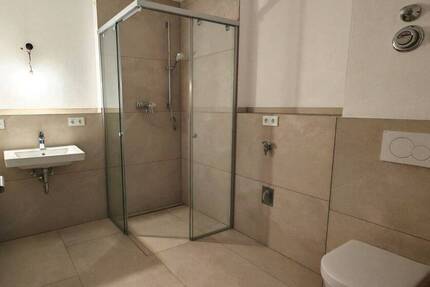 Hochwertiger Neubau - Barrierefreie 1-Zimmer-BalkonWohnung