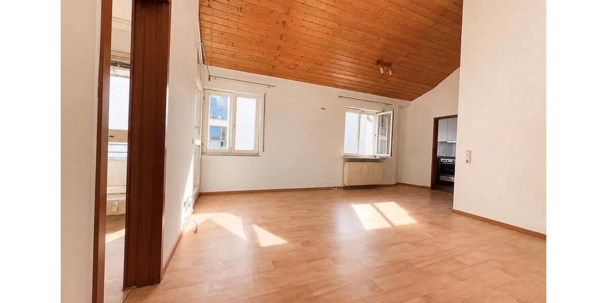 Etagenwohnung Pfullingen - 2 Zimmer, 50 m&sup2;, 700&euro; | Angebot:26686282