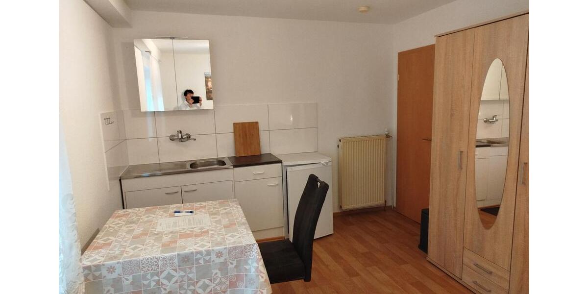 Wohnen auf Zeit Frankfurt am Main Unterliederbach - 1 Zimmer, 15 m&sup2;, 500&euro; | Angebot:26684307