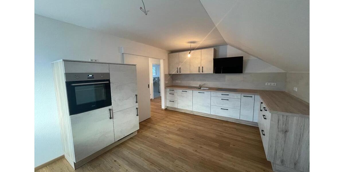 Dachgeschoßwohnung Bad Füssing - 5 Zimmer, 115 m&sup2;, 1.150&euro; | Angebot:26483995
