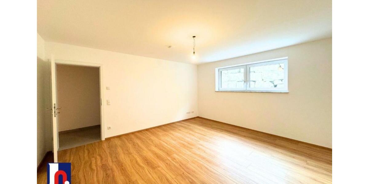 Doppelhaushälfte Trostberg - 5 Zimmer, 175 m&sup2;, 1.995&euro; | Angebot:23392215