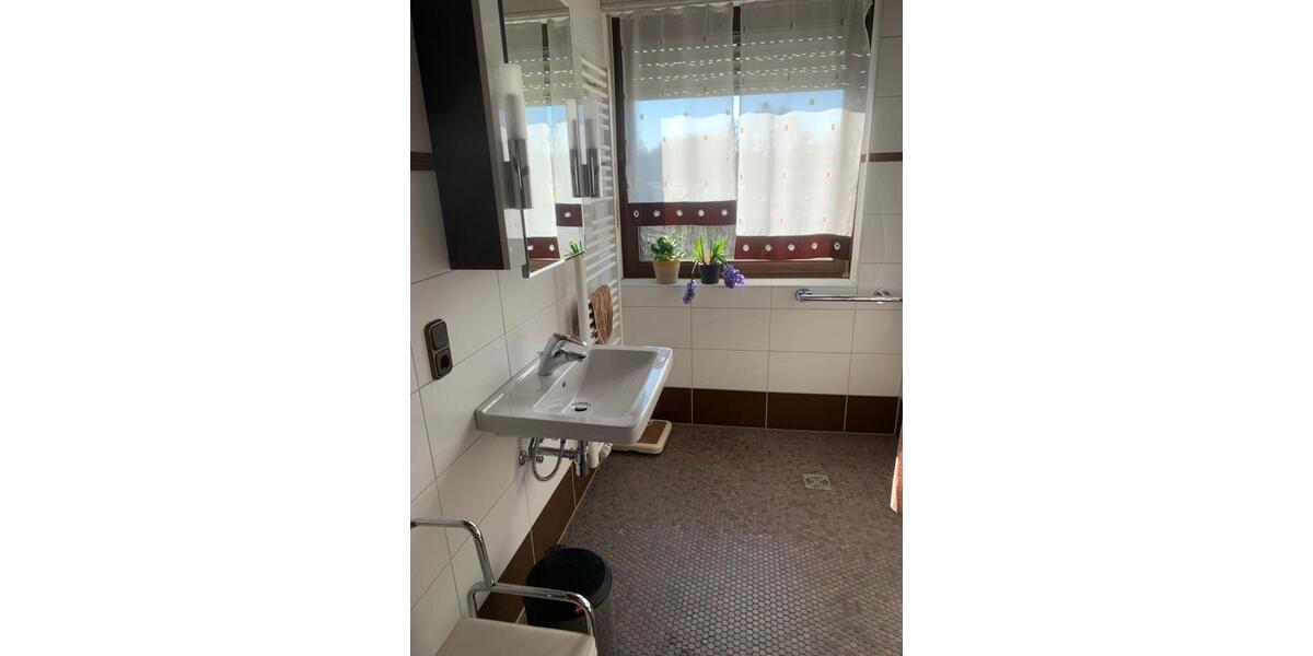 Wohnen auf Zeit Eichenzell - 1 Zimmer, 16 m&sup2;, 20&euro; | Angebot:24755190