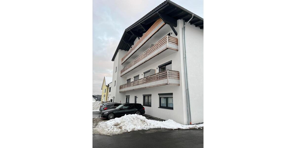 Etagenwohnung Spiegelau - 2 Zimmer, 86 m&sup2;, 917&euro; | Angebot:23795587