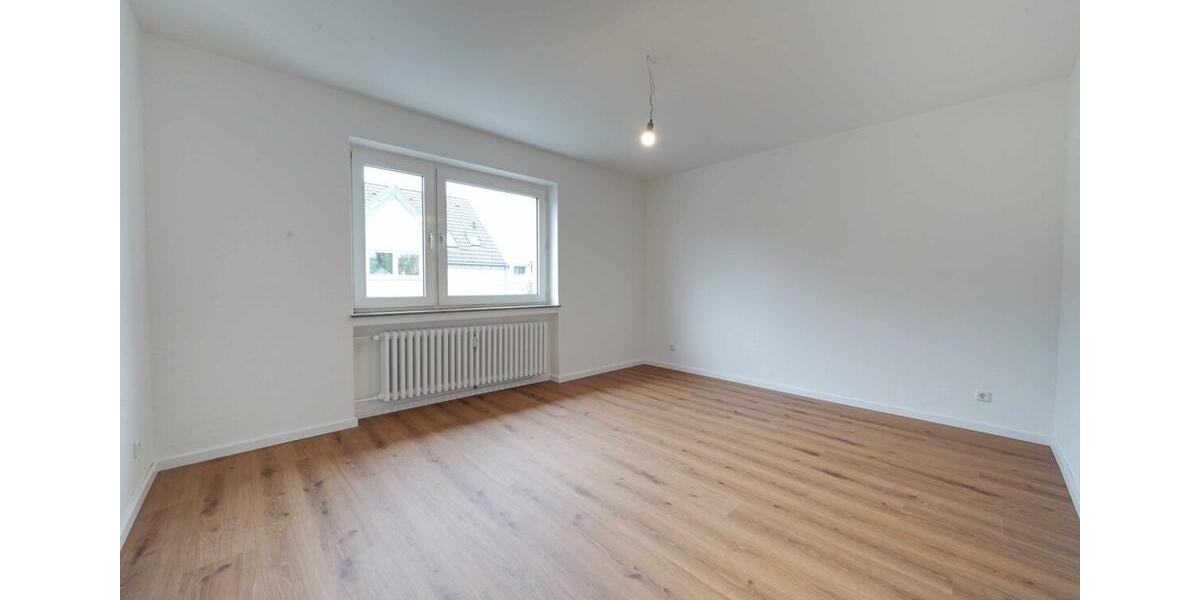 Etagenwohnung Köln Nippes - 3 Zimmer, 89 m&sup2;, 1.290&euro; | Angebot:26648409