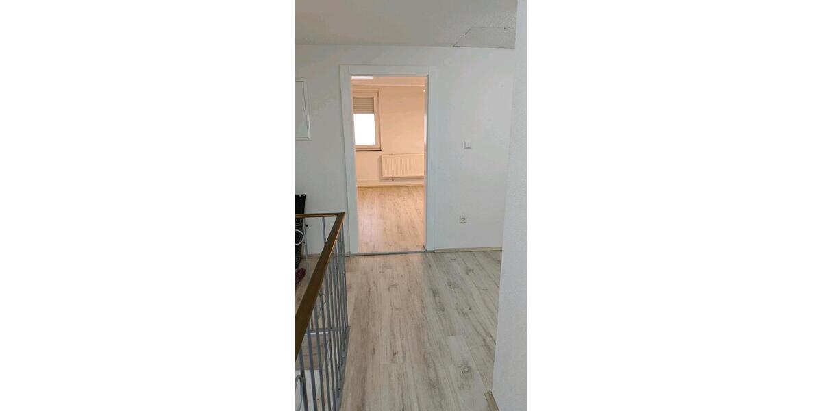 Einfamilienhaus Albstadt Gemarkung Onstmettingen - 2 Zimmer, 130 m&sup2;, 1.100&euro; | Angebot:26592163