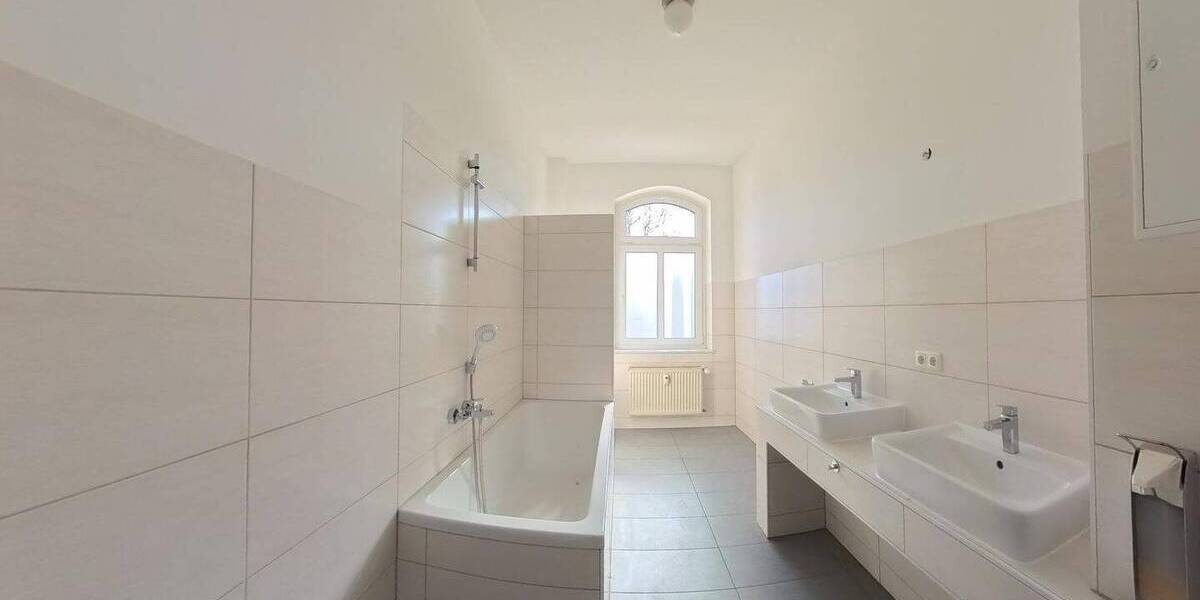 Etagenwohnung Mühlhausen Mühlhausen - 7 Zimmer, 160 m&sup2;, 890&euro; | Angebot:26037002