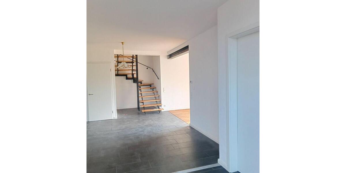 Etagenwohnung Vreden - 5 Zimmer, 140 m&sup2;, 1.400&euro; | Angebot:26150893
