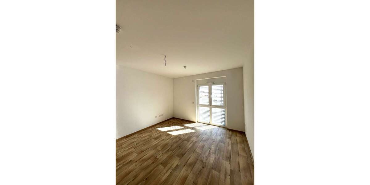 Etagenwohnung Storkow - 2 Zimmer, 62 m&sup2;, 700&euro; | Angebot:26958127