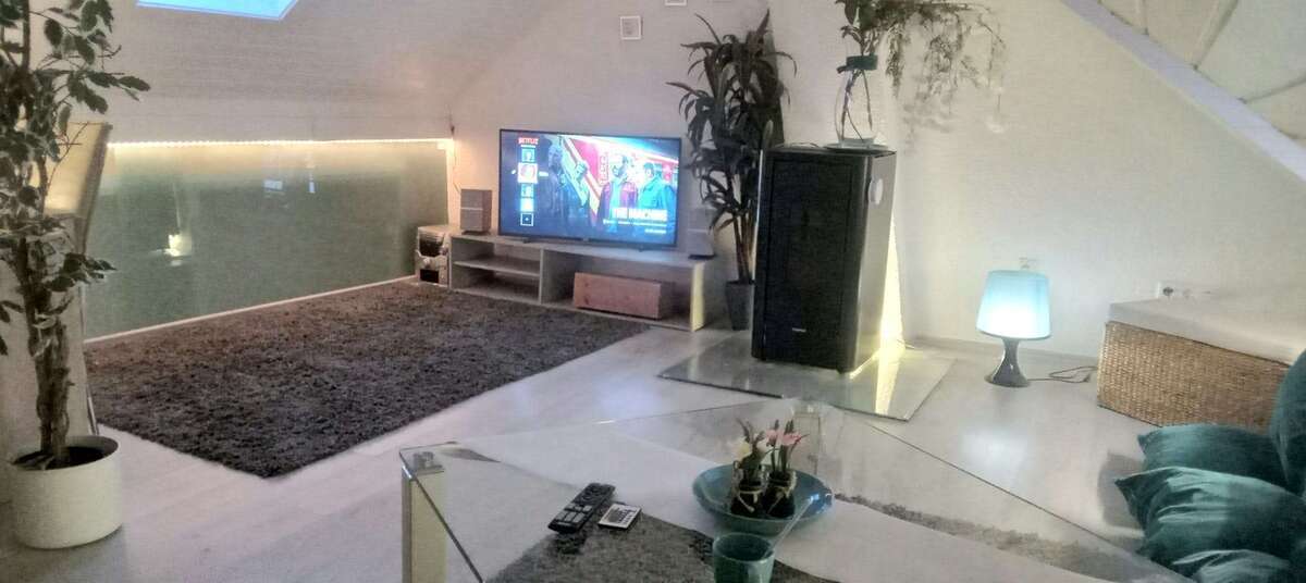 WG-Zimmer in Köln 799 € 9 m² zimmer