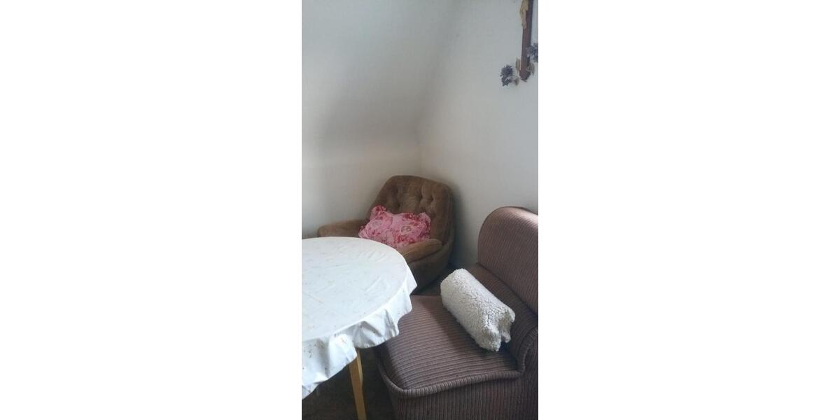 2 teilmöblierte Dach-Zimmer mit Badmitnutzung in 66640 Hofeld 2.5 zimmer