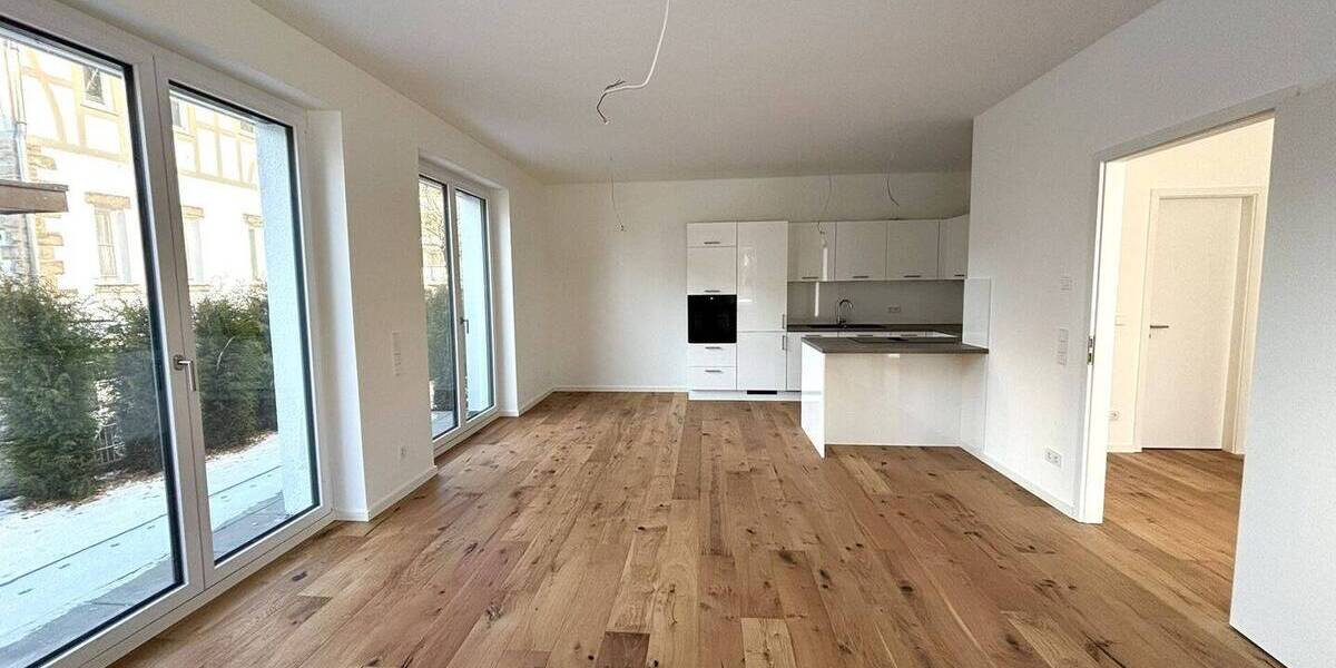 Etagenwohnung Sindelfingen Mitte - 2 Zimmer, 89 m&sup2;, 1.180&euro; | Angebot:26190952