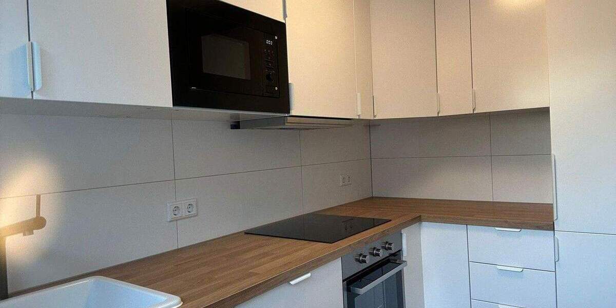 Etagenwohnung Essen Huttrop - 3 Zimmer, 96 m&sup2;, 990&euro; | Angebot:24860521