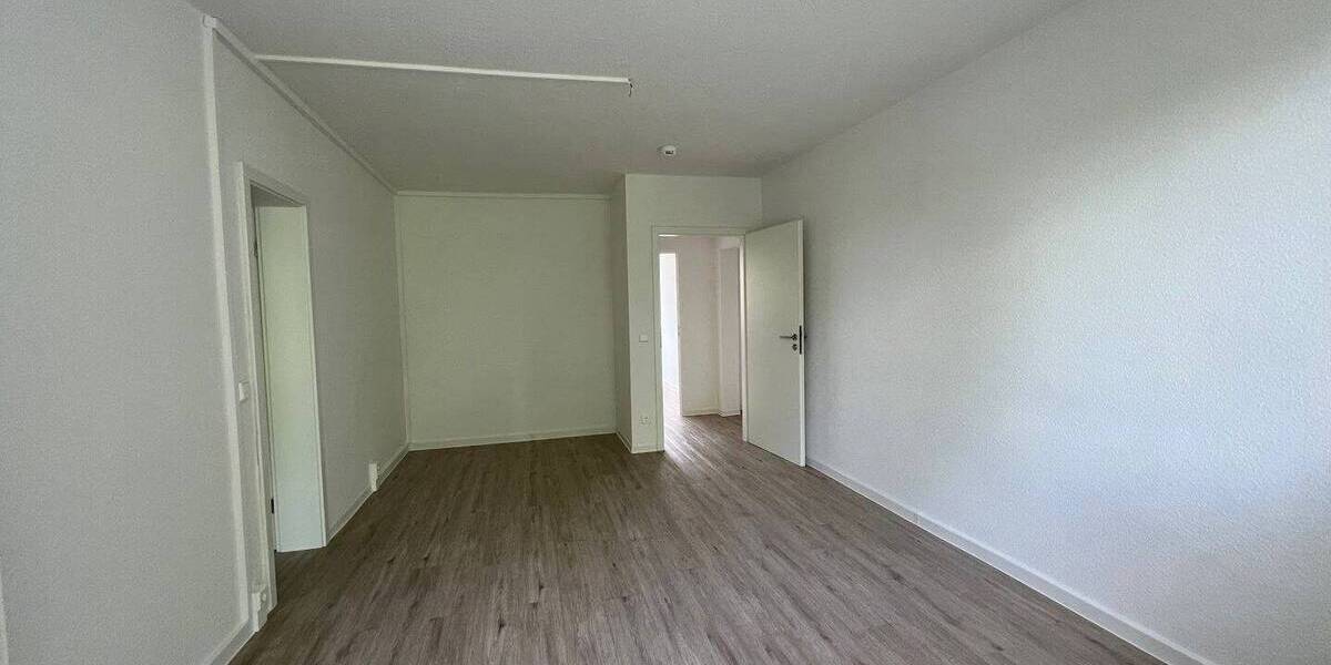 Etagenwohnung Chemnitz Yorckgebiet - 4 Zimmer, 71 m&sup2;, 410&euro; | Angebot:26929939