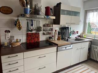 Etagenwohnung Veitshöchheim - 4 Zimmer, 100 m&sup2;, 1.050&euro; | Angebot:25939438