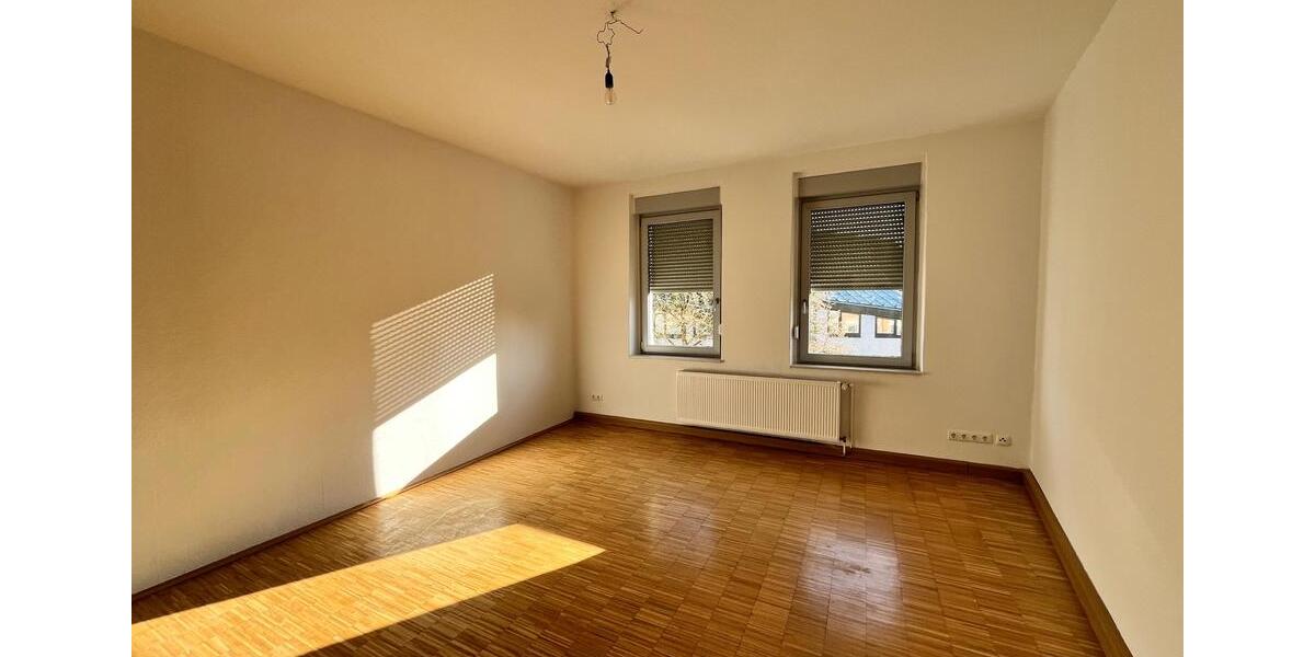 Etagenwohnung Lüdenscheid - 4 Zimmer, 96 m&sup2;, 780&euro; | Angebot:26231190