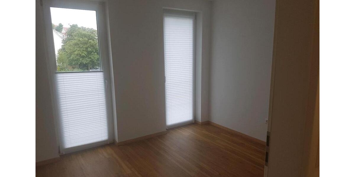 Etagenwohnung Pfullendorf - 3 Zimmer, 86 m&sup2;, 950&euro; | Angebot:26680574