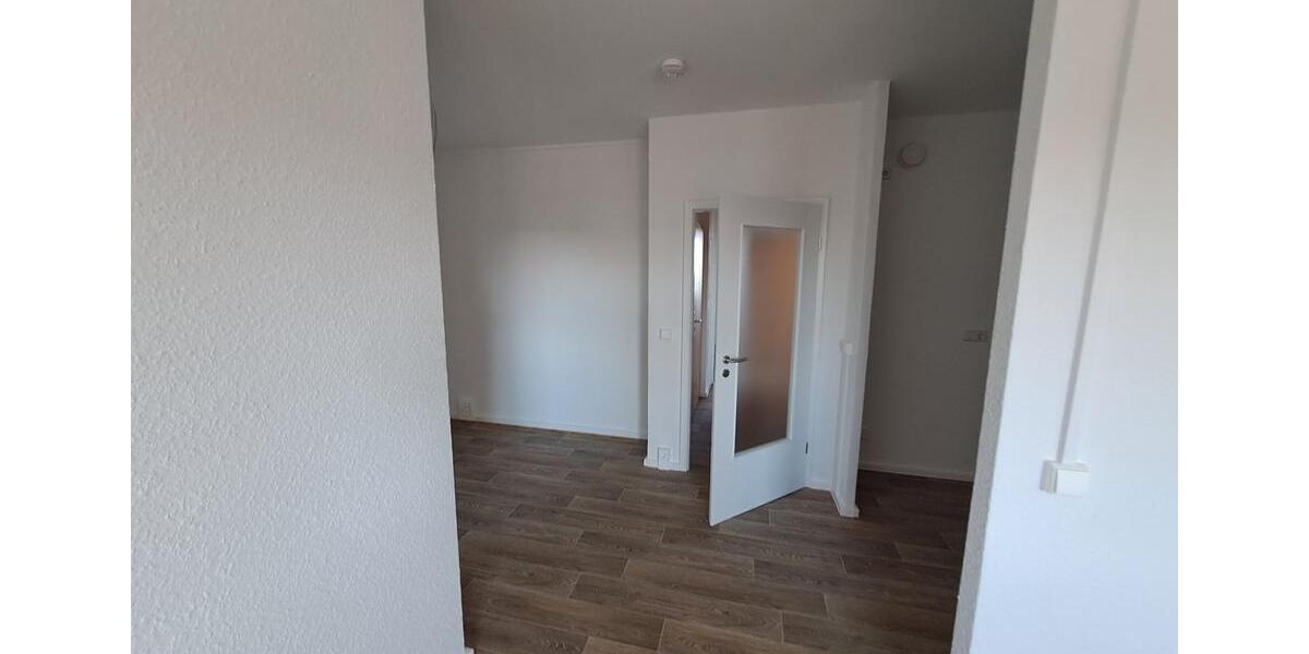 Wohnen auf Zeit Freiberg - 1 Zimmer, 8 m&sup2;, 268&euro; | Angebot:25295728
